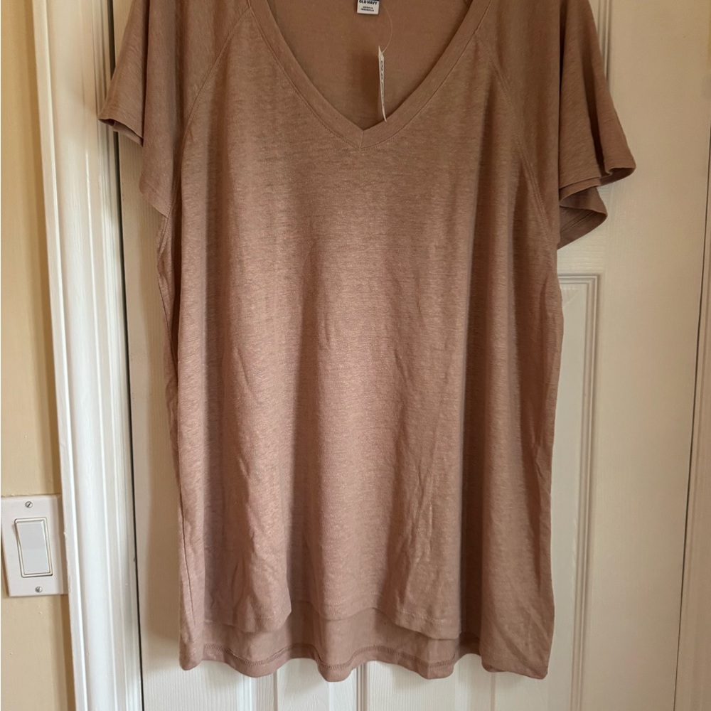 Old Navy V-Neck Women's flutter sleeve Top